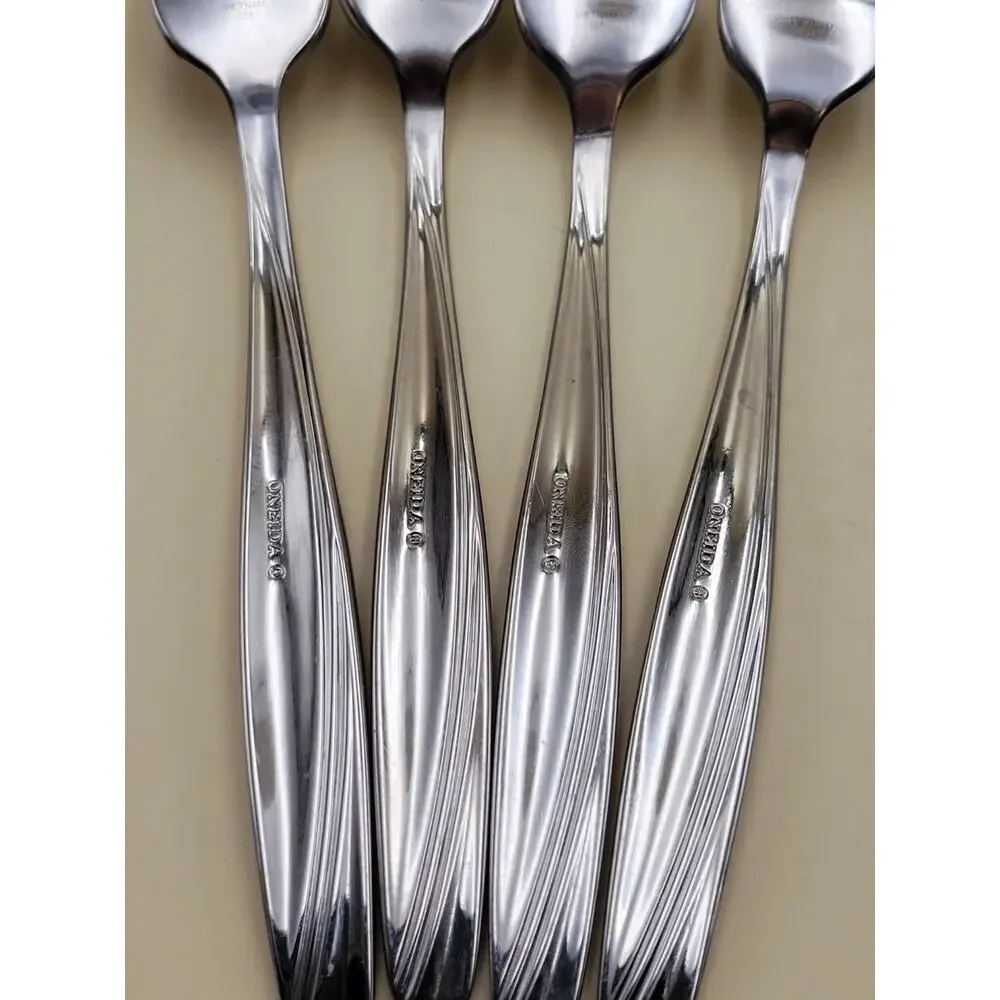 Set of 4 Oneida Camlynn Stainless Steel Dinner Forks